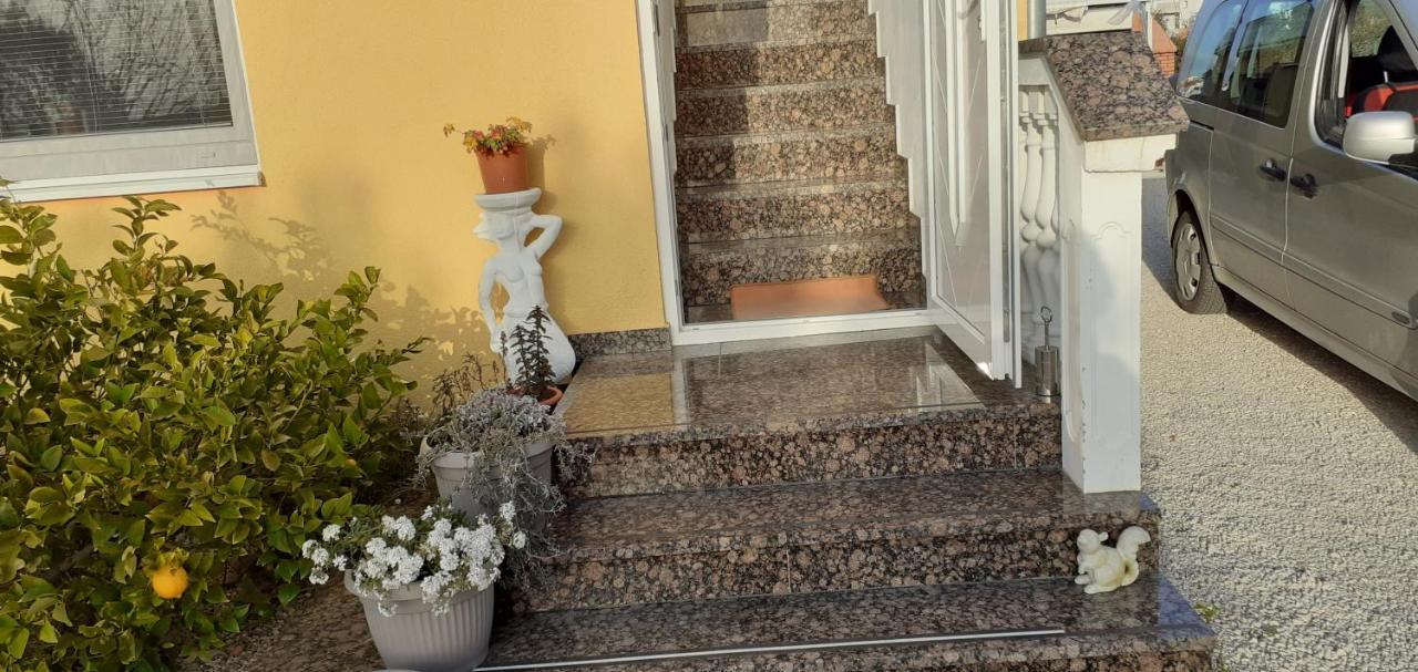 Apartment Leon Ζαντάρ Εξωτερικό φωτογραφία
